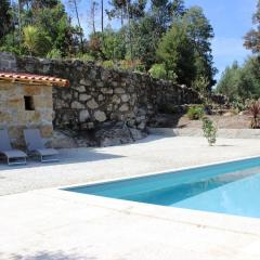 Holiday Home Großes renoviertes Landhaus in Tondela by Interhome