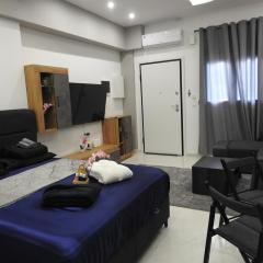 Antonio's Luxury Studio