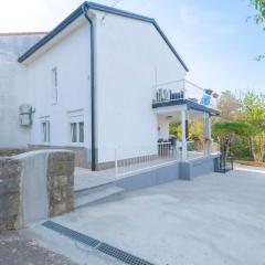 Holiday Home Jasnica by Interhome