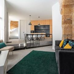 Historic house of Santo André • Lisbon's old town