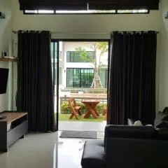 Shalom Casa Seaside Rayong