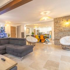 chambre avec salle de bain privative