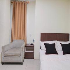 Collection O near Harbour Bay Mall formerly Kansa Hotel