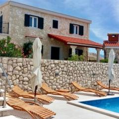 Holiday Home Villa Dražica mit beheiztem Pool - ruhige Lage by Interhome
