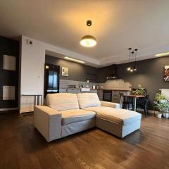 Studio in Centro Stile Buenos Aires con Check-in Automatico H24 e Parcheggio Gratuito