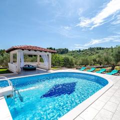Villa Bradat by Villas Guide