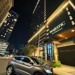 Majestic Residence Klcc by Luxury