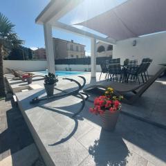 Apartment Gemütliche Ferienwohnung für Familien mit Terrasse by Interhome