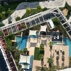 Luxury Studio with Canal View - Maison Prive in Business Bay