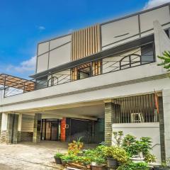 Hotel O near Ciputra World Surabaya formerly Darmo Residence