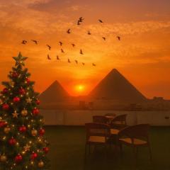 Alibaba Pasha Pyramids