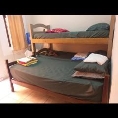 Quarto em Aparecida para quatro pessoas próximo ao santuário nacional