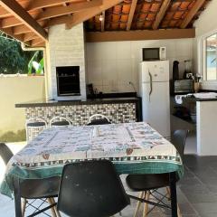 Casa no pereque-açu 500m da praia