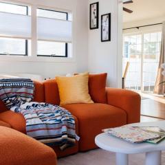 Entire house New Reno w AC Pet friendly gated back