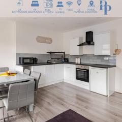 The Central Suite Blackpool 10 minute walk to Tower and Beach