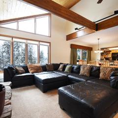 61 Jabberwocky Home by Stay Winter Park