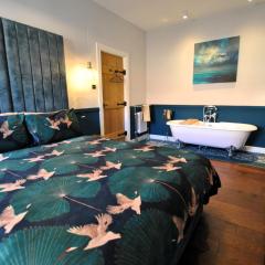 Fishermans Loft- Seafront Serenity