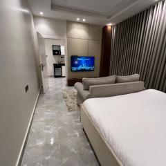 استديو بتاثيث مودرن