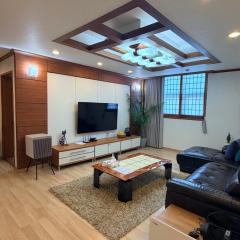 금오산 아래 엔틱 무드 감성하우스, 프라이빗 독채