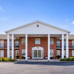 Capital O First Heritage Inn Rantoul IL I 57
