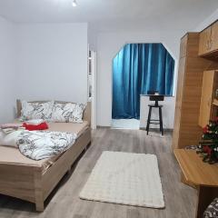 Expo Transilvania Zone studio