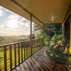 Finca Paraíso Monteverde Oceanview Farm Cabin