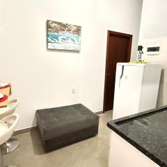 Apto novo e com AR é tudo