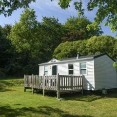 Mobil-home confortable avec terrasse pour 4 personnes - API-1-52-1361