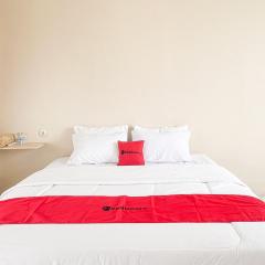 RedDoorz Syariah at Jalan Dieng 7