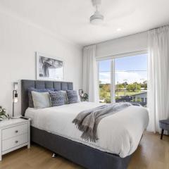 Coastal Escape Watch Horses Pass Walk to Beach