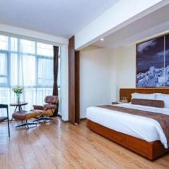 James Joyce Coffetel Wuhan Huanlegu Renhe Road Subway Station