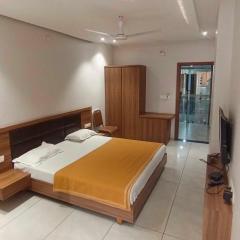 POP 84155H Hotel Prime Land