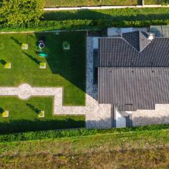 Villa Anteo-Split by Villas Guide