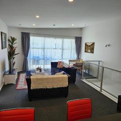 Cozy Wigram Apartment