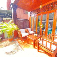 Villa Xiengthong Garden View