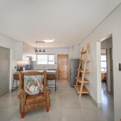 Modern 2 bed apartment - TH61
