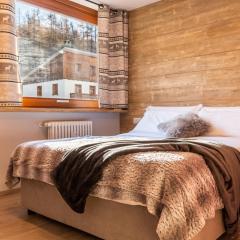 HelloCHALET - The Family Crest - Central Cervinia Apartment with Balcony e Mountain Views