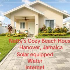 Natty’s Cozy Beach house in Hanover Jamaica