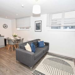 Modern 2 Bedroom Apartment in Central Wigan