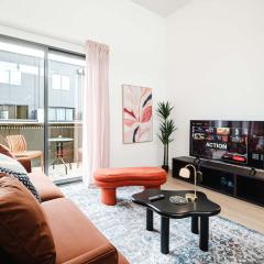 Sunny Modern Townhouse in Yarraville