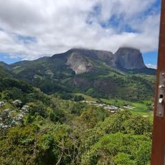 Vista Azul - Luxo e conforto com banheira de hidromassagem