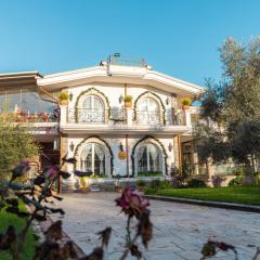 Bujtina e Diellit Boutique Villa