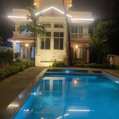 Nature's Inn Luxury Villa Morjim Goa, 4bhk and Sparkling Pool