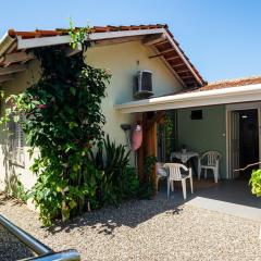 Recanto do Vô Bibi, pé na areia e no Beto Carreiro Word