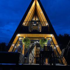A-Frame Luxury House With Hot Tub