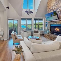 Chasing Sunsets Lakeview Escape w Fire Pit & Screened Porch