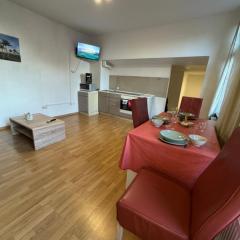 Schöne 2 Zi Whg MG Altstadt