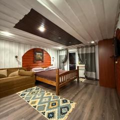 У Віти номер 4