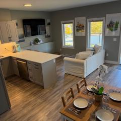 1 Bed - King size Nature to City Getaway