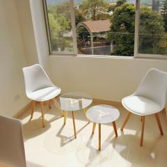 Moderno y central apartamento con vista al parque